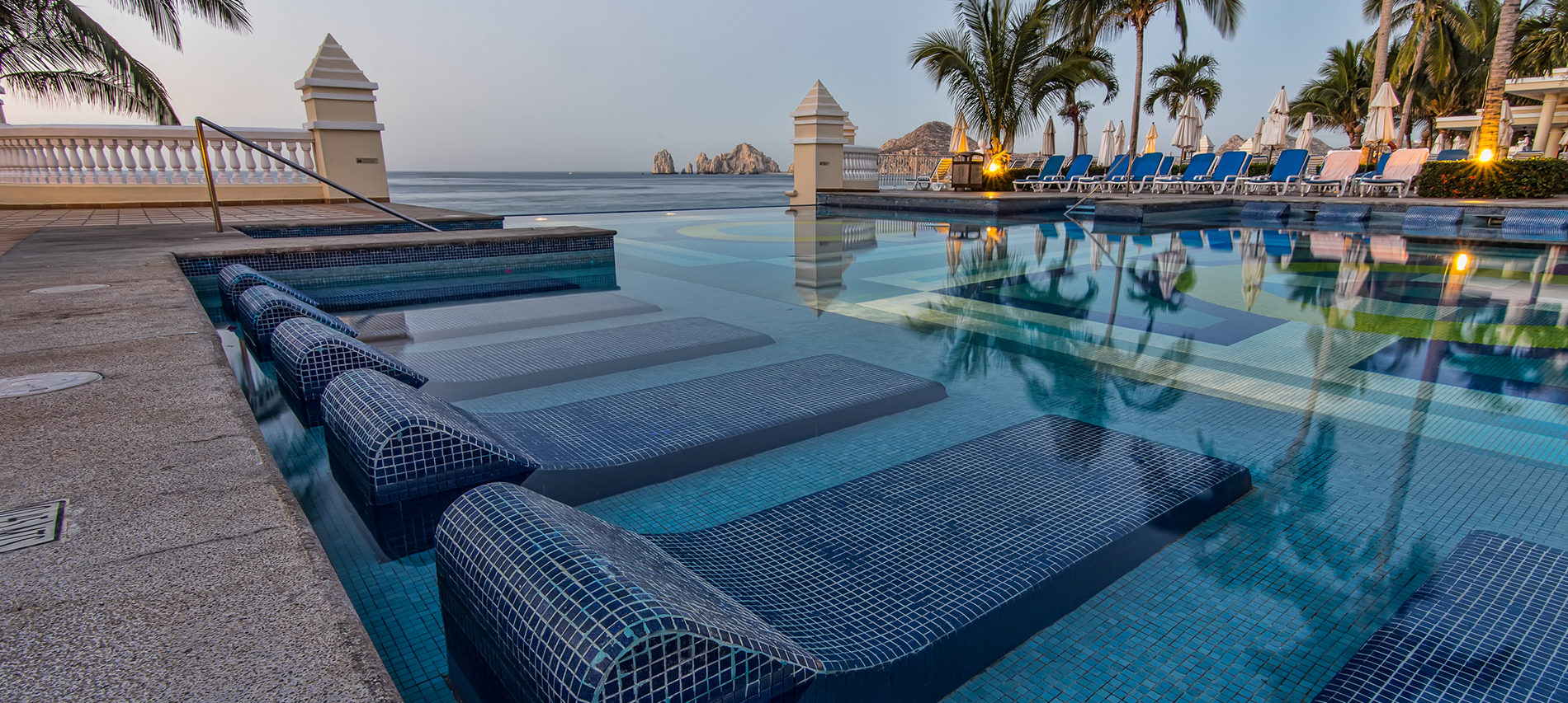 Swimming Pools Building